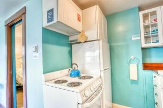Hidden Villa Cottage #4 - The Ocean Cottage - 8