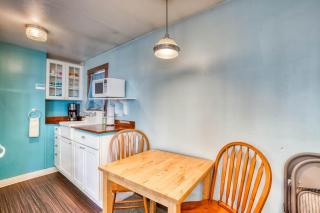 Hidden Villa Cottage #4 - The Ocean Cottage - 3
