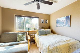 Eagle Crest - 2