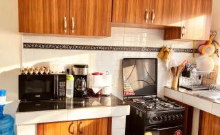 Private space, secure neighborhood and 5min drive to all amenities - 5