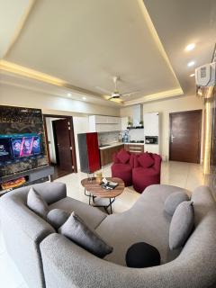ELYSIUM Tower- City View One Bedroom Apartment Opposite Centaurus Mall Islamabad - 2