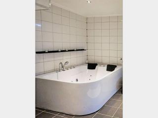 6 person holiday home in Visby - 9