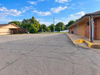 Budget Lodge Inn Abilene KS - 8