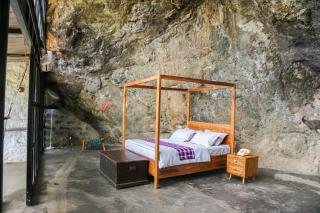 Pian Upe Cave House - 1