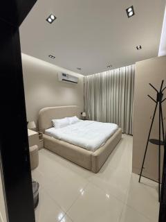 Onuss Suite - 6