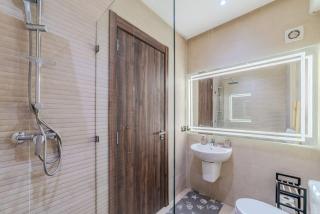 Apartment Gueliz 2 min M Avenue with Pool and 24h Security & Parking - Marrakech - 4