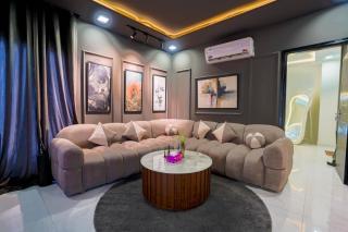 Modern 2BHK Flat Secure Parking & Self Check-In - 2