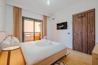 1BR Appart 2 min de M Avenue , Pool , Balcony & Parking & 24h j7 security - Marraquexe - 8