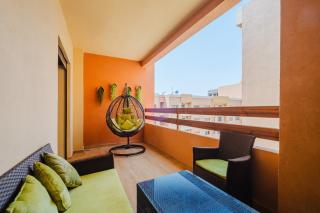 1BR Appart 2 min de M Avenue , Pool , Balcony & Parking & 24h j7 security - Marraquexe - 7
