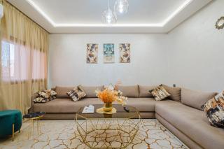 1BR Appart 2 min de M Avenue , Pool , Balcony & Parking & 24h j7 security - Marraquexe - 5
