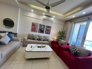 Elysium Tower- Two Bedroom Apartment in Elysium Tower Facing Centaurus Mall Islamabad - 3