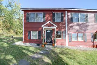 Renovated Farmhouse < 1 Mile to Okemo Mountain! - 9