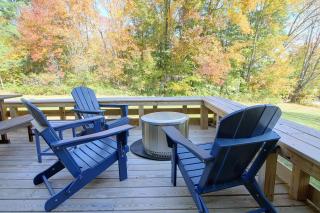 Renovated Farmhouse < 1 Mile to Okemo Mountain! - 8