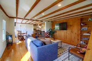 Renovated Farmhouse < 1 Mile to Okemo Mountain! - 7
