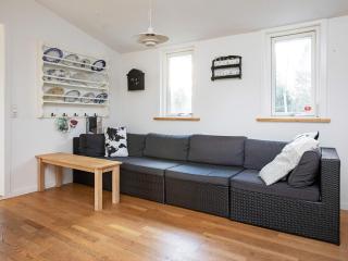 6 person holiday home in Gørlev - 1