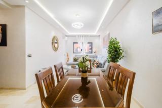 Central Marrakech Apart 2 Minutes from M Avenue with Pool & parking & Wifi - 2