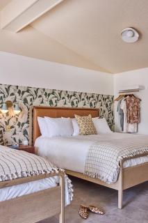 Hotel Palms - Atlantic Beach - 1