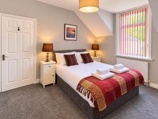 Cosy and convenient Sunderland apartment - 2