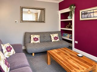 Cosy and convenient Sunderland apartment - 9