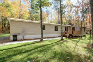 Near Kitchi Lake! Northwoods Retreat w/ Fire Pit - 8