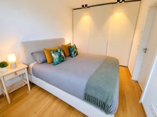 Tranquil 1BR Getaway with Scenic Balcony - 2