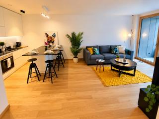 Tranquil 1BR Getaway with Scenic Balcony - 6
