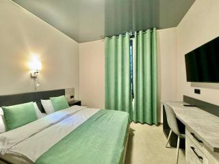 Green Line Hotel Obolon - Kyiv - 9