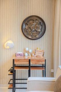 Luxurious studio apartment with private garden - 4