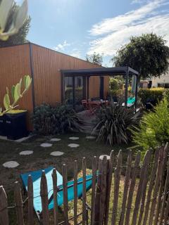 Charmante maison à 2 pas de la mer avec son jardin pour 2 adultes et 2 enfants - 8