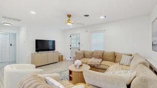 3 BR Bahama Beach Cottage near downtown Bethany Beach - 8