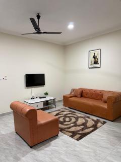 Coconut Gardens Apartments - 1