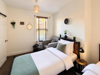 Central Reading Guest House - 2