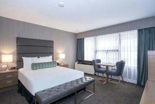 Sandman Signature Calgary Downtown Hotel - 4