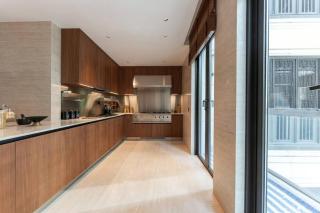 Residence with Panoramic Victoria Harbour Views - 6