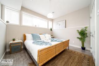 Boho Suite - Long Stays - King Bed - Fireplace & WiFi - 9