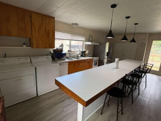 Cabin by the Sea - Long Beach - 3