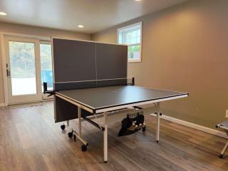 Sleeps 12, Wooded Lot, Near Ark, Great for Family - 7