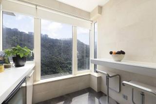 Luxury Apartment with Panoramic Views - 7