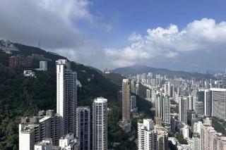 Luxury Apartment with Panoramic Views - 2