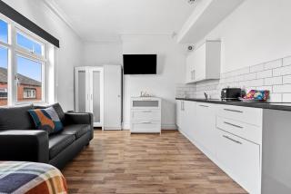 The Haven Suite near Leeds City Centre - Room 3 - 6