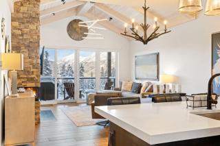 Moonlight Basin Lookout Patio Views & Ski In Out - Big Sky - 3