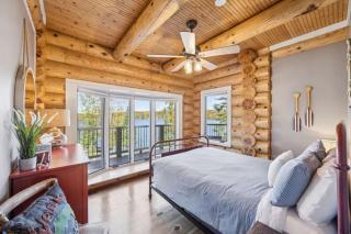 Long Lake Shores Estate - Pool, Theatre, Hot Tubs - 1
