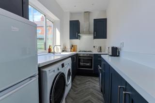 2 Bed House - Sleeps up to 6 - 0