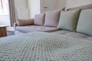 2 Bed House - Sleeps up to 6 - 7