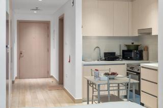 Serene Yas Studio in Waters Edge - 4