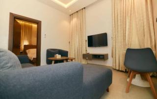 AJ's SERENITY SUITES ABUJA - 3