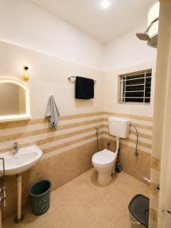 Royale Bayt Prestige 1bhk in btm near kormangla - 7