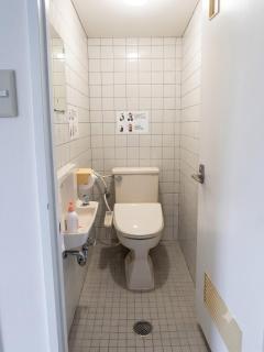Nakama Condo 1-202 2ベッドルーム アパートメント - 1
