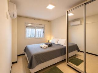 2 Bedrooms in St Bueno Comfort and Convenience - 6