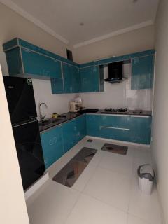 Modern Newly Built 1-Bedroom Apartment - 4
